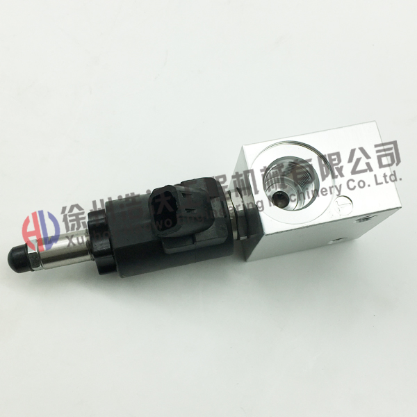 沃爾沃挖掘機配件 風(fēng)扇馬達電磁閥14616530